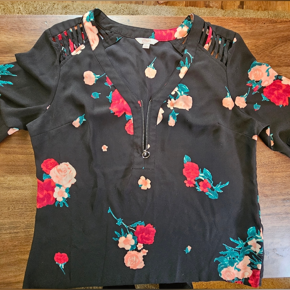 Black floral Candies business top